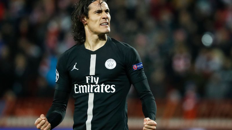 Cavani a caminho do Manchester United: o salário e o prémio de assinatura que vai receber