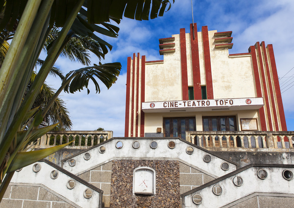 CINE TEATRO TOFO