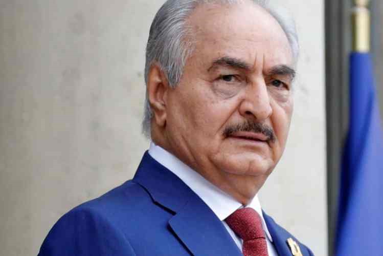 Haftar deixa Moscovo sem assinar acordo de cessar-fogo permanente