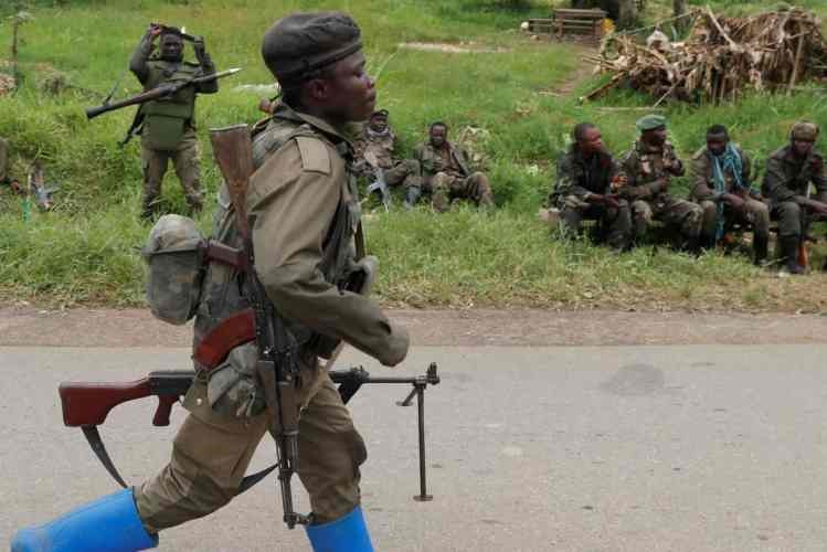 Pelo menos 18 mortos em confrontos entre exército e milícias na RDC