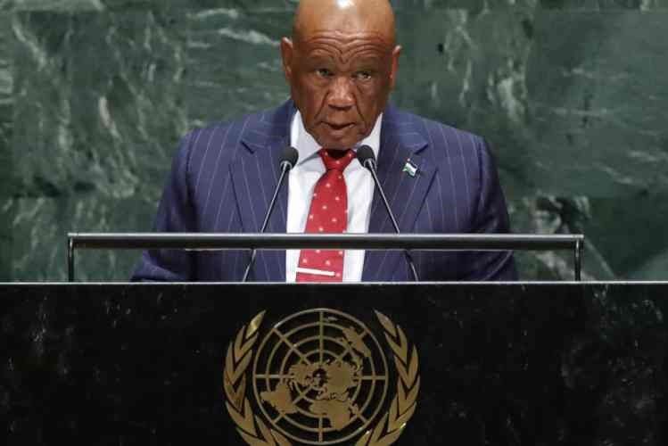 Primeiro-ministro do Lesoto aceita demitir-se após implicação no homicídio da mulher
