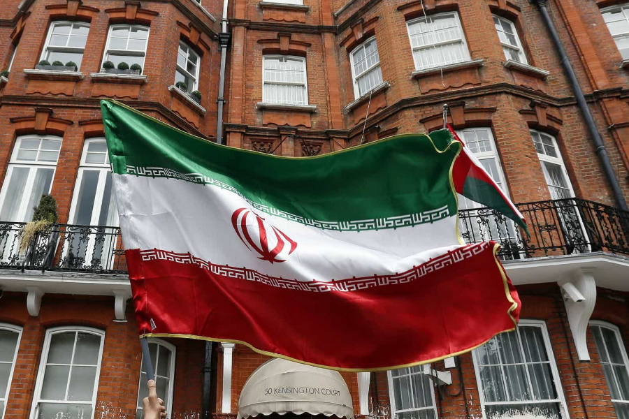 Reino Unido convoca embaixador do Irão em Londres