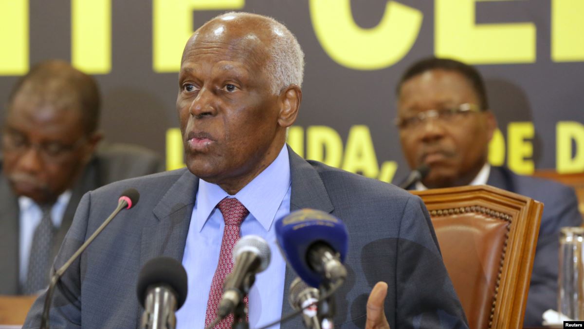 João Lourenço duplica subsídios de antigos presidentes de Angola