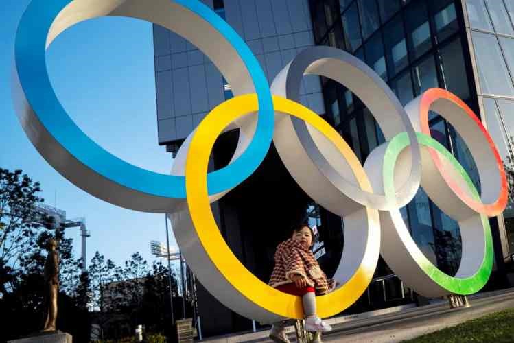 Tóquio 2020: Chama olímpica chega ao Japão