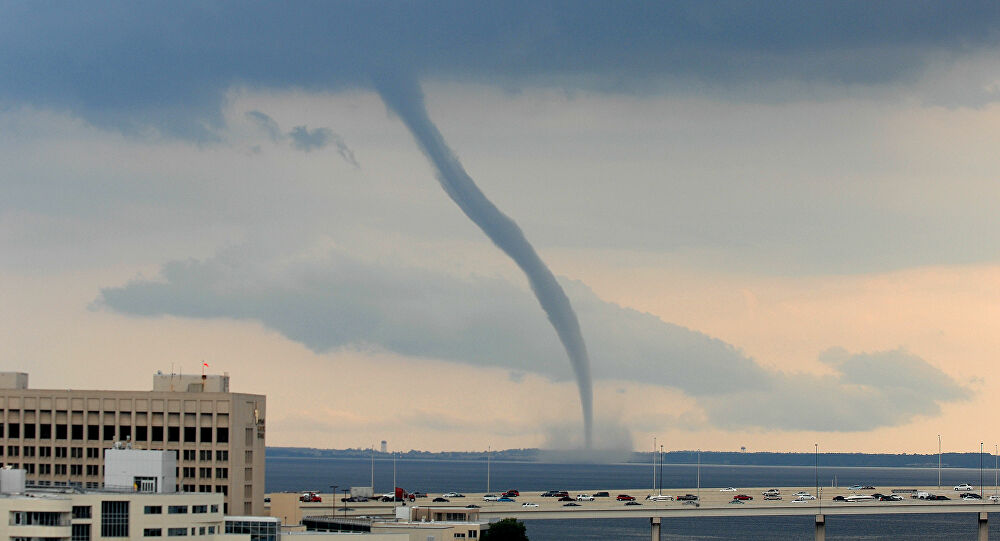 VÍDEO incrível mostra violência de 3 grandes tornados simultâneos nos Países Baixos