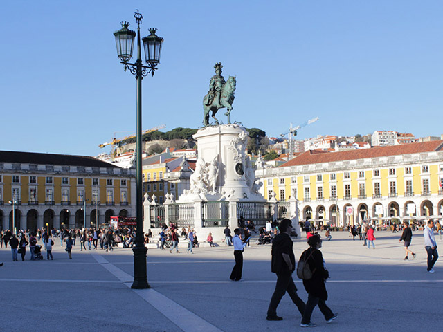 Migrantes mais ativos no mercado de trabalho em Portugal