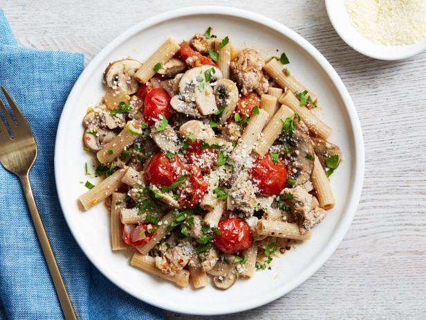 Rigatoni cremoso ao forno