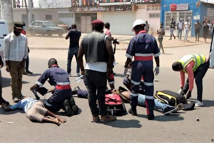 Protesto assinala a comemoração do dia da Independência de Angola