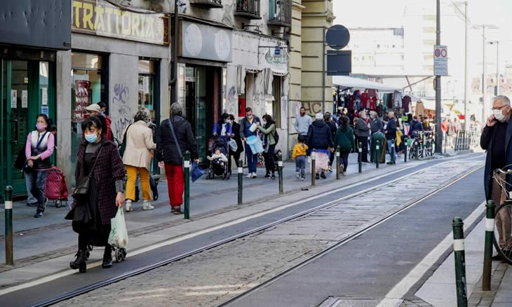 Itália decreta recolher obrigatório para conter propagação da COVID-19