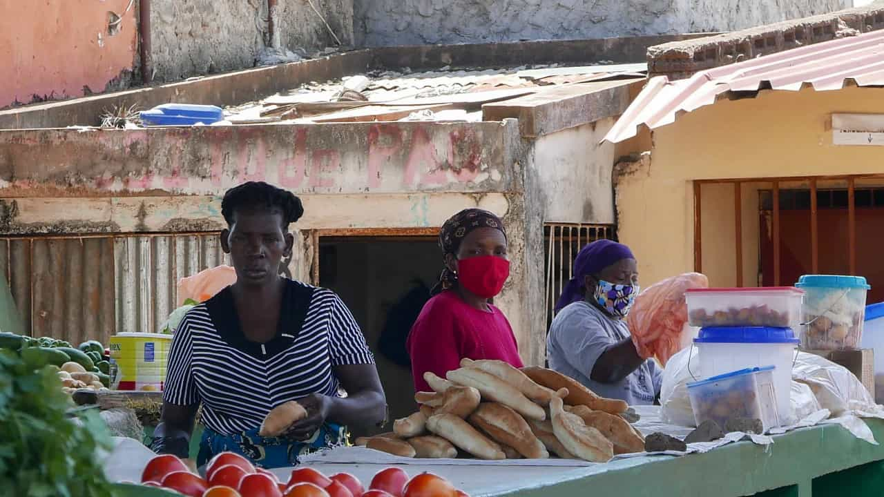 Governo moçambicano assegura devolução de produtos ilegalmente apreendidos pela polícia