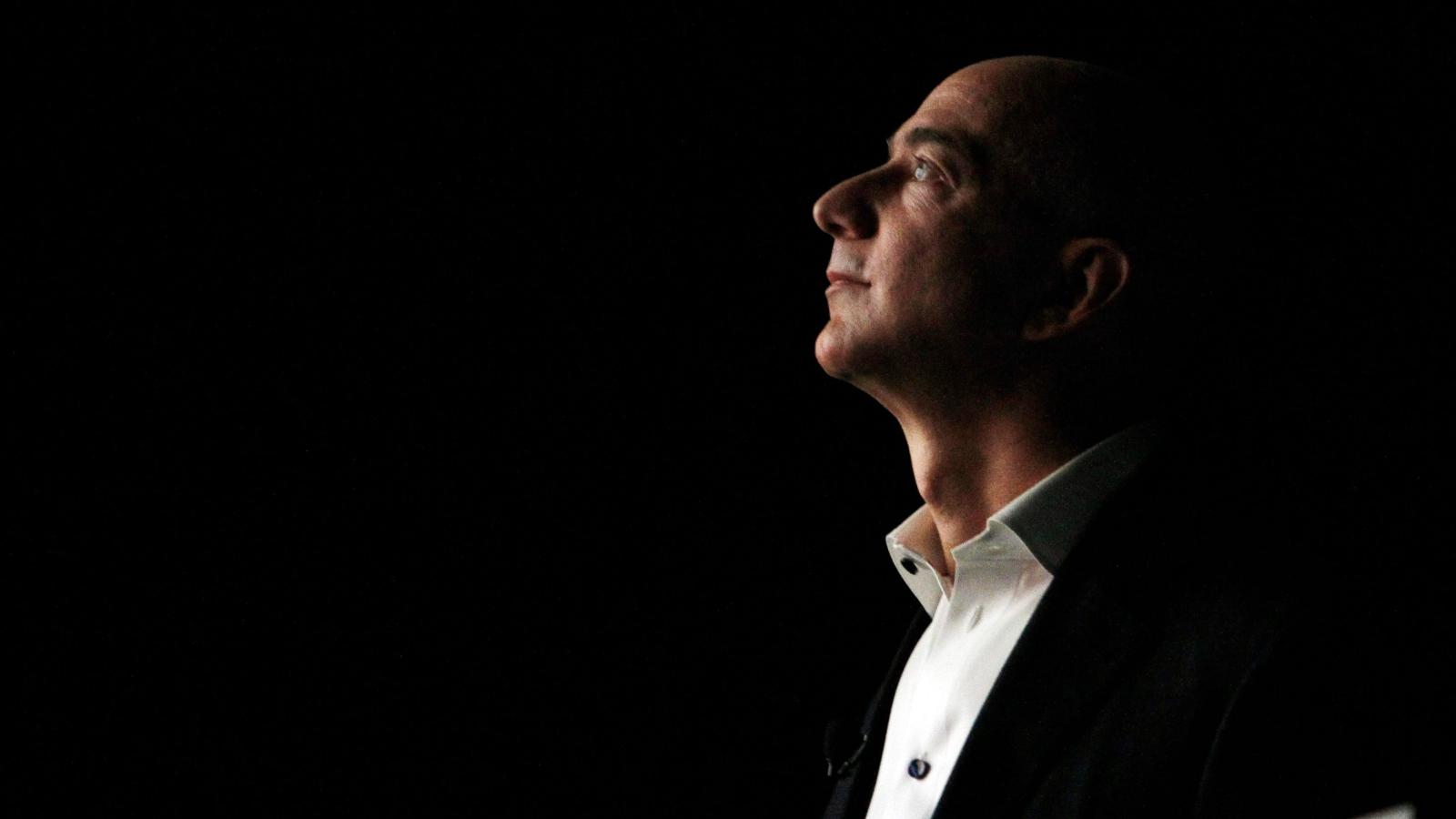 Jeff Bezos se despede de funcionários da Amazon com e-mail.