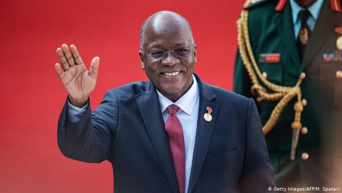 Morreu o Presidente da República da Tanzânia