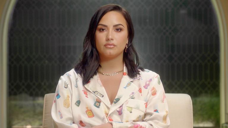 A minha história de #MeToo: Demi Lovato diz ter sido violada na adolescência