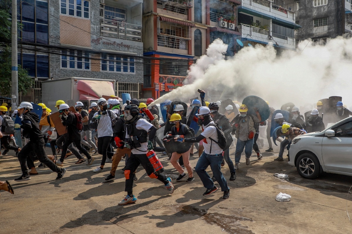 Myanmar: Dia « mais sangrento », 38 mortos em manifestações contra regime militar.