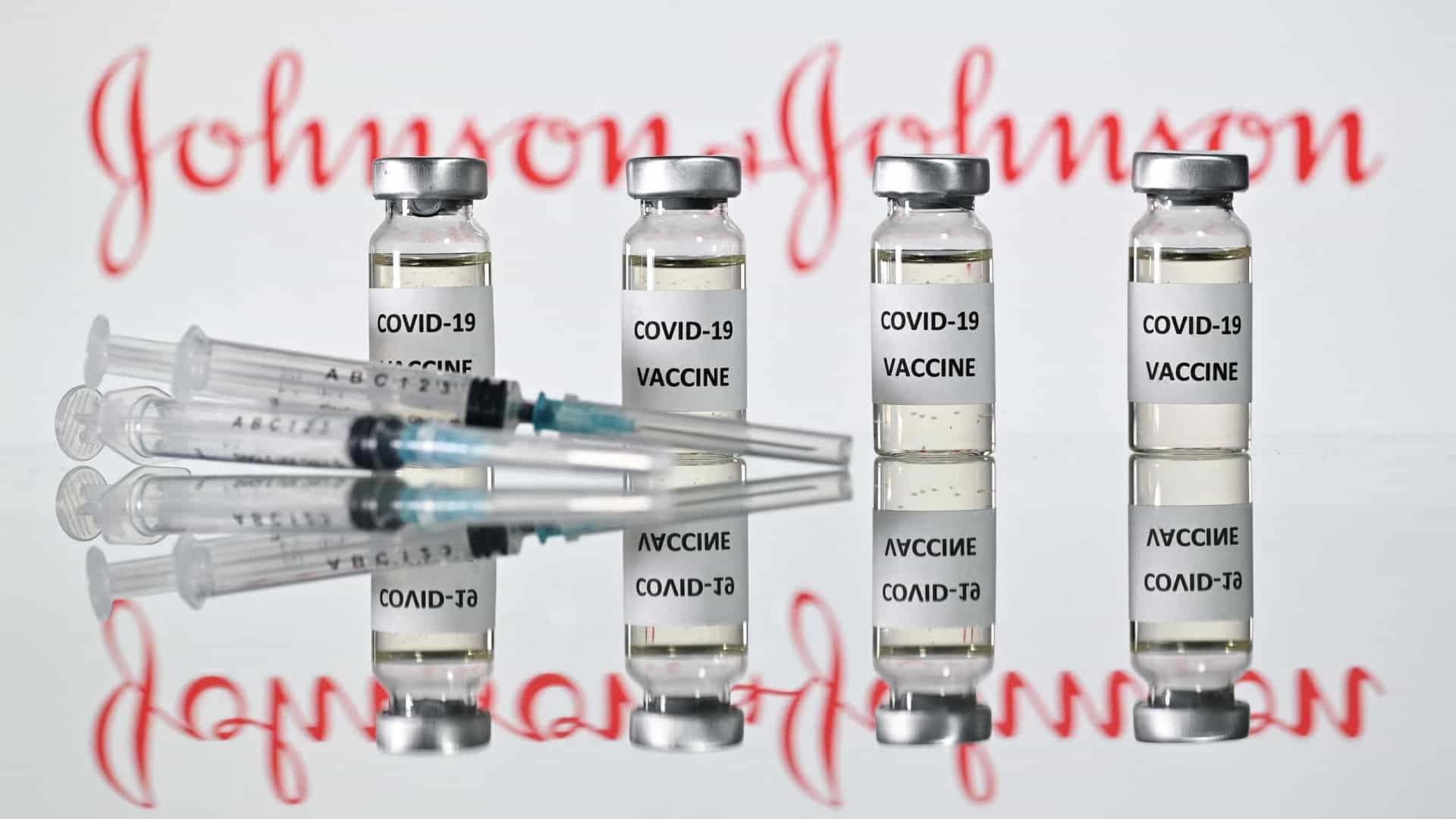 África do Sul suspende utilização da vacina Johnson & Johnson por precaução