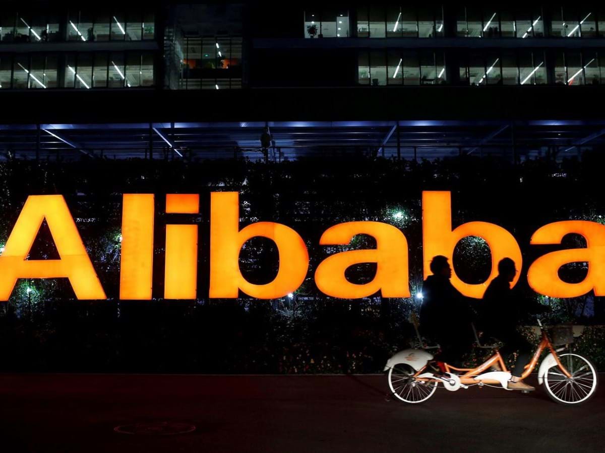 China multa ‘gigante’ do comércio ‘online’ Alibaba em 2,33 mil milhões de euros