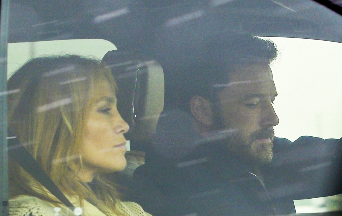 Famosos: Jennifer Lopez voltou a Los Angeles para estar com Ben Affleck