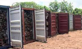 Moçambique recupera 66 contentores de madeira apreendida que ia para a China