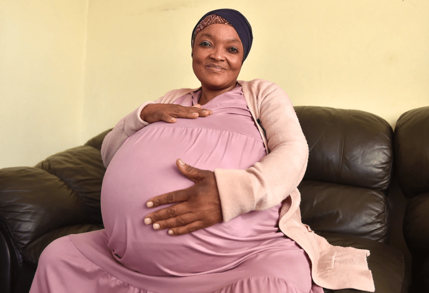 África: É um recorde mundial, mulher dá à luz 10 bebés na África do Sul