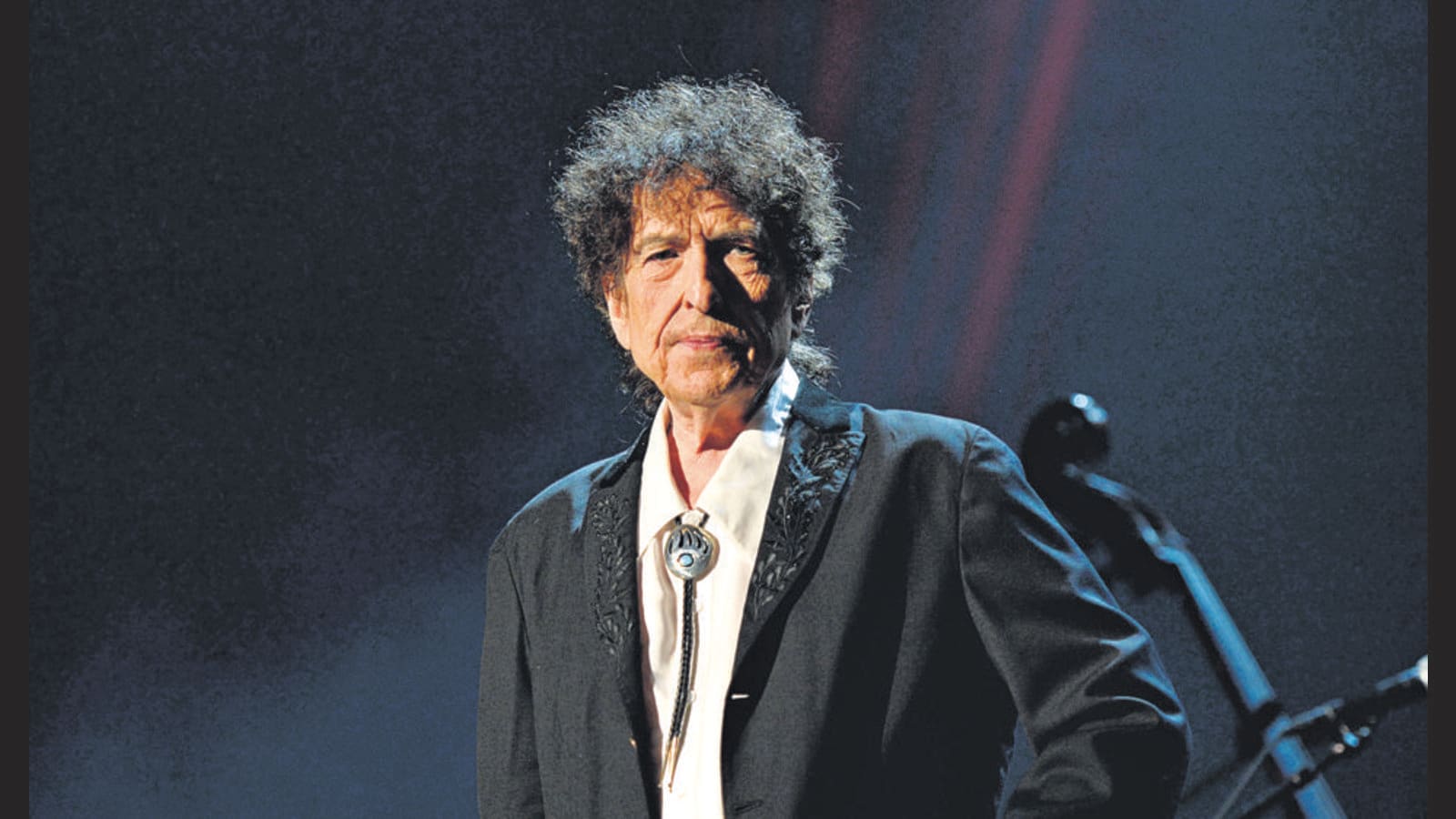 Famosos: Bob Dylan processado por agressão sexual de menor em 1965