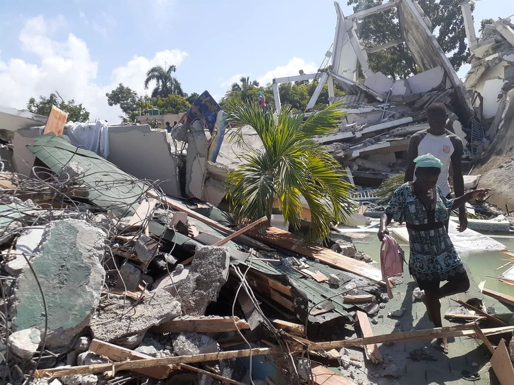 Haiti: Mais de 300 mortos no sismo no Haiti