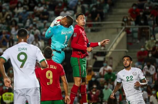 FIFA World Cup Qatar 2022: Ronaldo brilha e salva Portugal, França escorrega