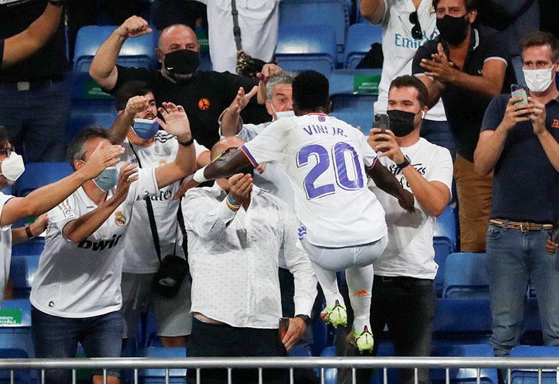 Futebol: O Madrid diverte-se no Bernabeu