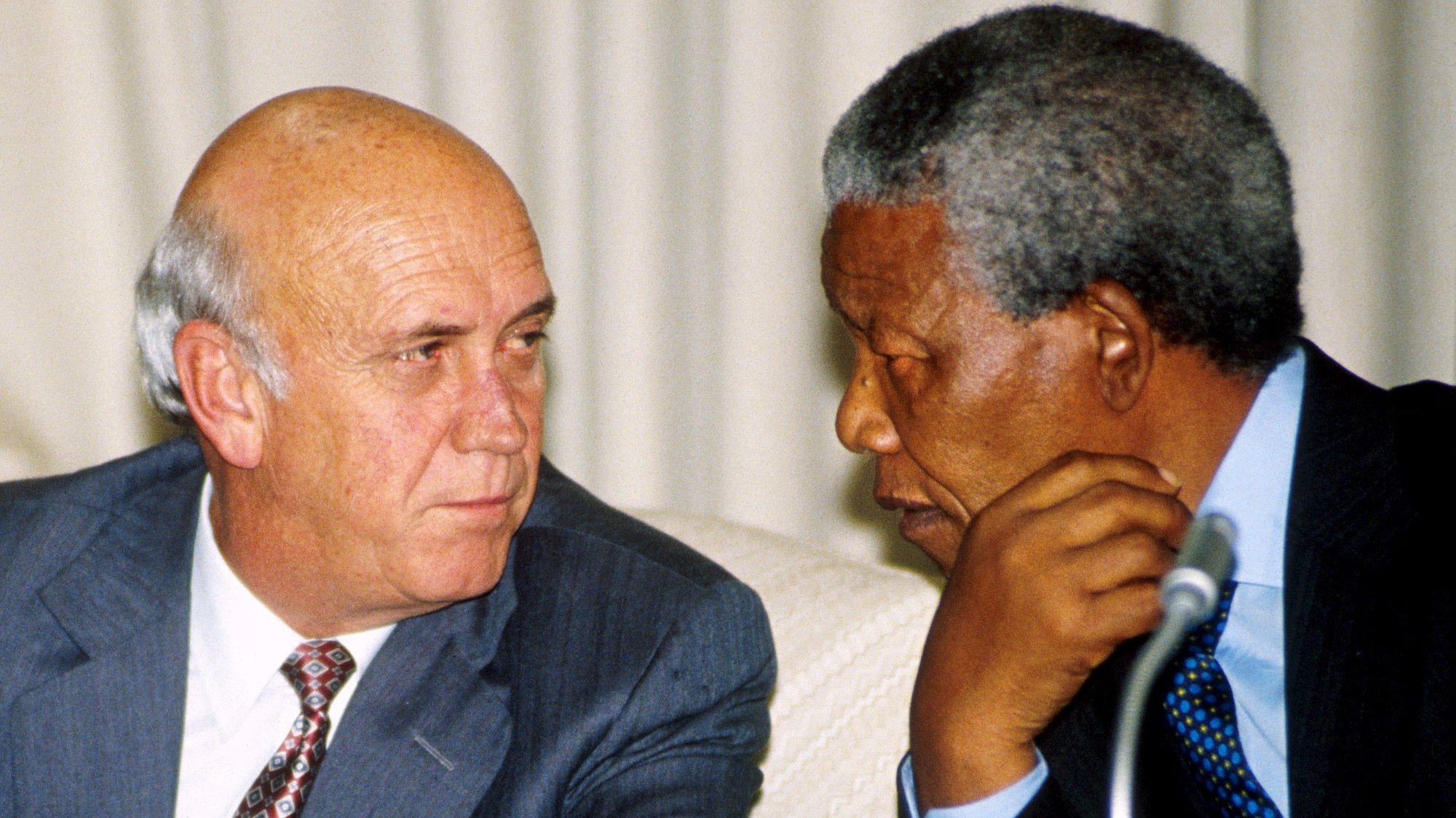 África do Sul: Morreu Frederik Willem de Klerk, último Presidente da África do Sul nos tempos do apartheid