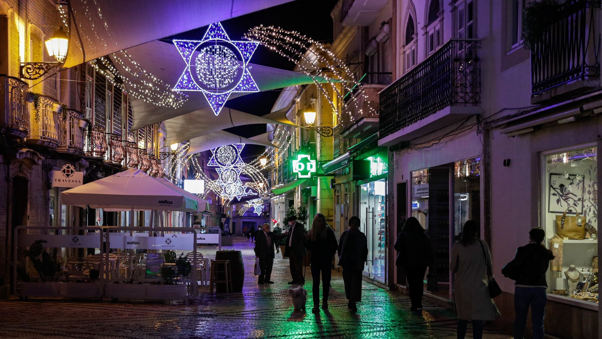 Portugal: Algarve não vai ter espectáculos e festas de passagem de ano