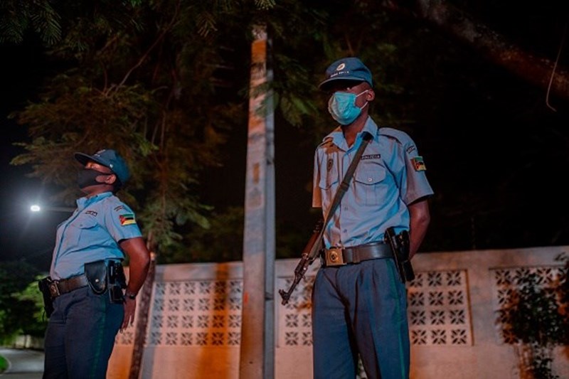 Moçambique: Nove mortos e 12 feridos em acidente de viação na noite de Natal