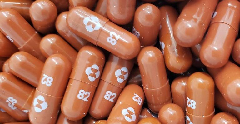 Saude: O regulador europeu aprova a pílula anti-covid da Pfizer