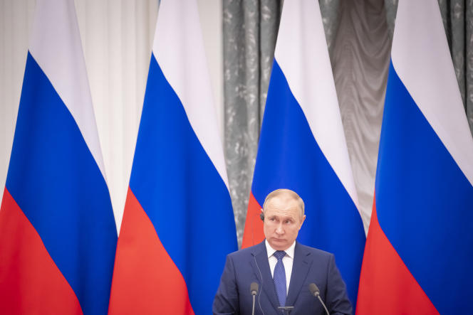 Crise Na Ucrânia: Vladimir Putin ameaça abertamente uma guerra em grande escala