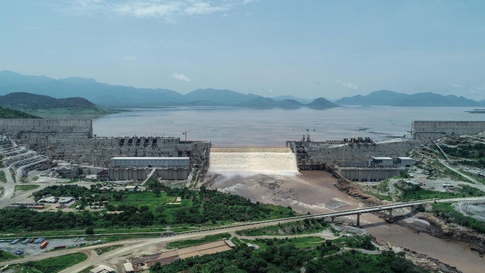 África: A Etiópia lança a produção de energia a partir da Grande Barragem da Renascença no Nilo Azul