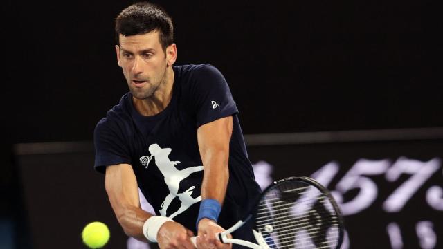 Ténis ATP, Dubai: Novak Djokovic domina Lorenzo Musetti no Dubai no seu regresso à competição
