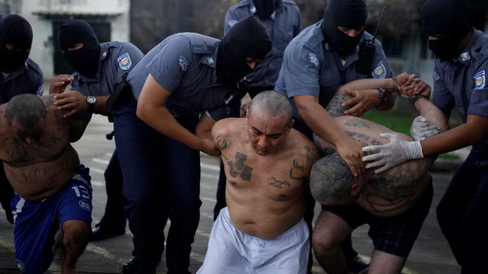 El Salvador: Estado de emergência votado após 62 assassinatos de gangues em 24 horas