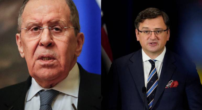 Chefes da diplomacia russa e ucraniana chegam à Turquia