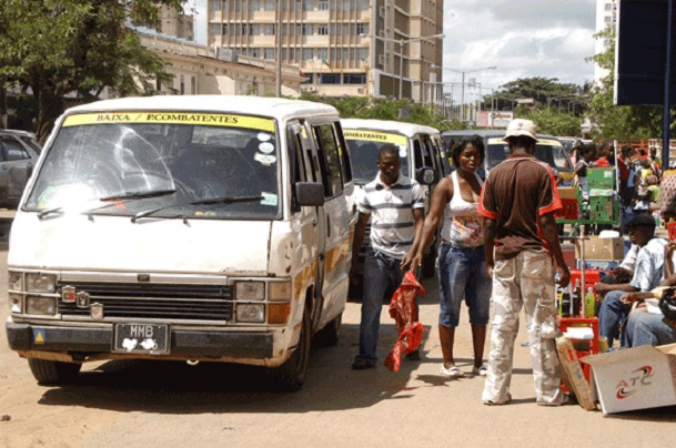 Moçambique: Motoristas de ‘chapa’ paralisam contra aumento de combustíveis em Maputo