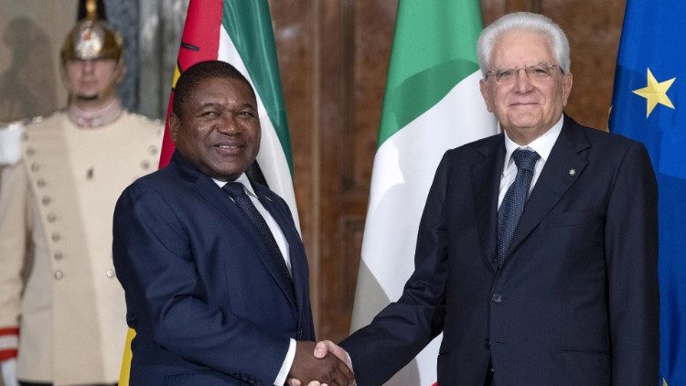 Moçambique: A visita do Presidente italiano  centra-se no gás