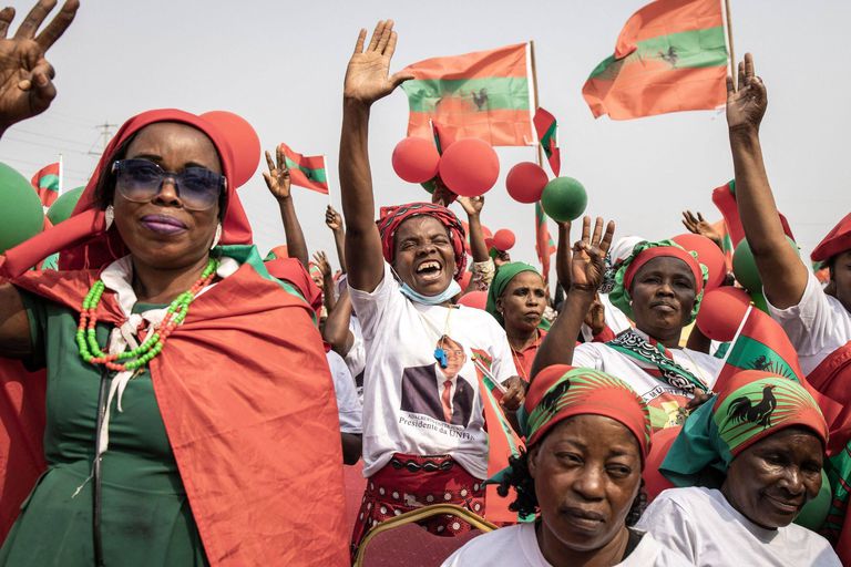 Eleições em Angola: esperança de « mudança » nas ruas de Luanda