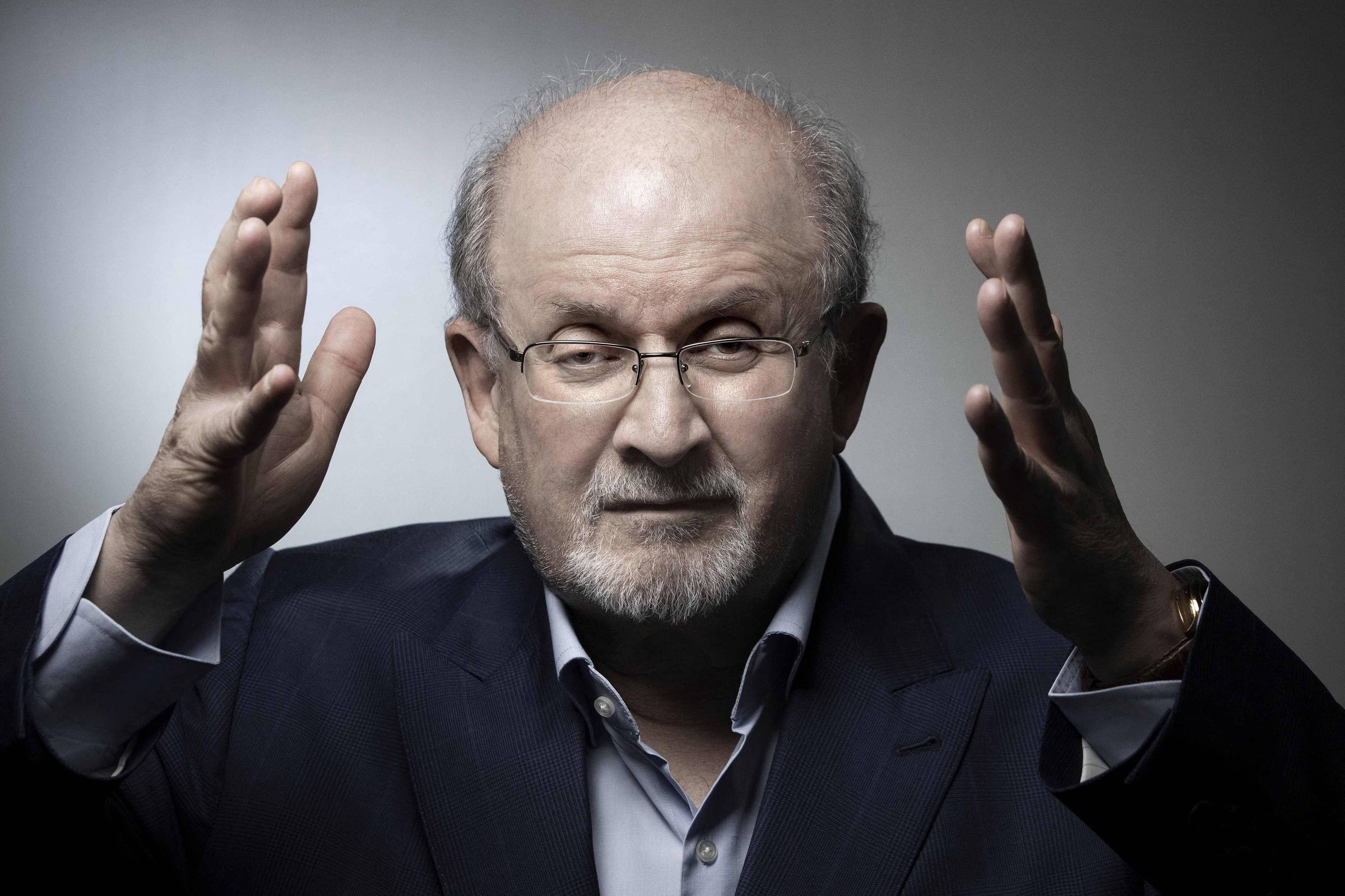 Quem é Salman Rushdie e porque incomoda?