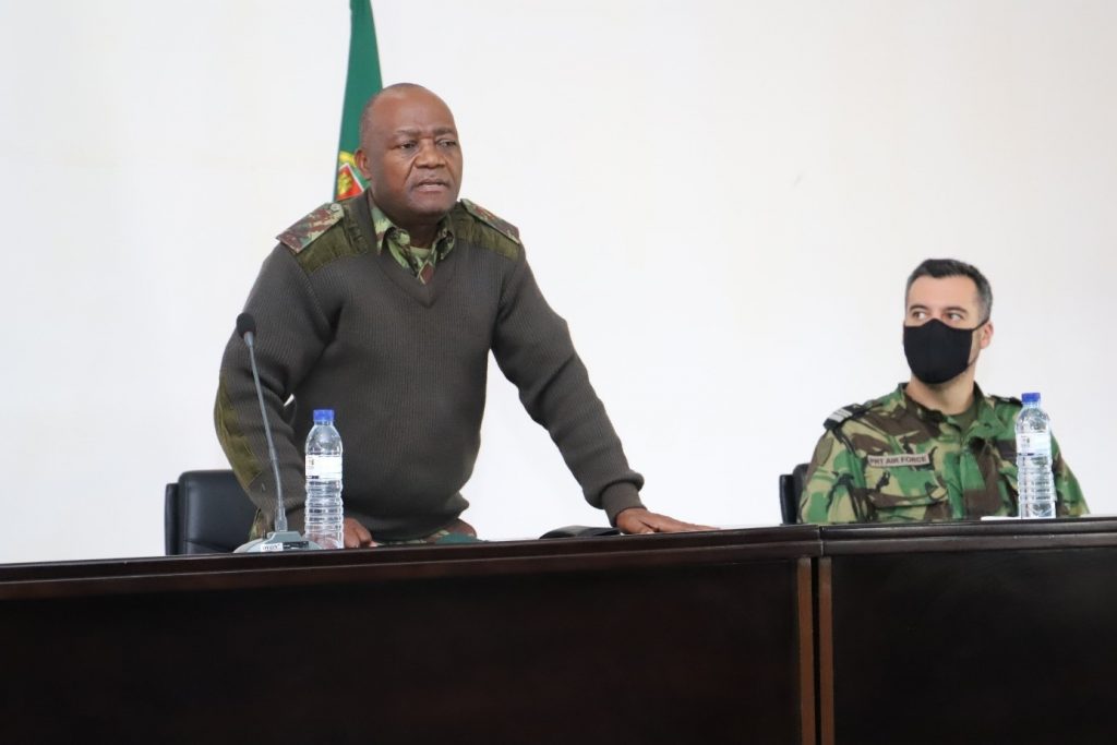 Moçambique: Comandante de reservistas condena o nepotismo no recrutamento militar