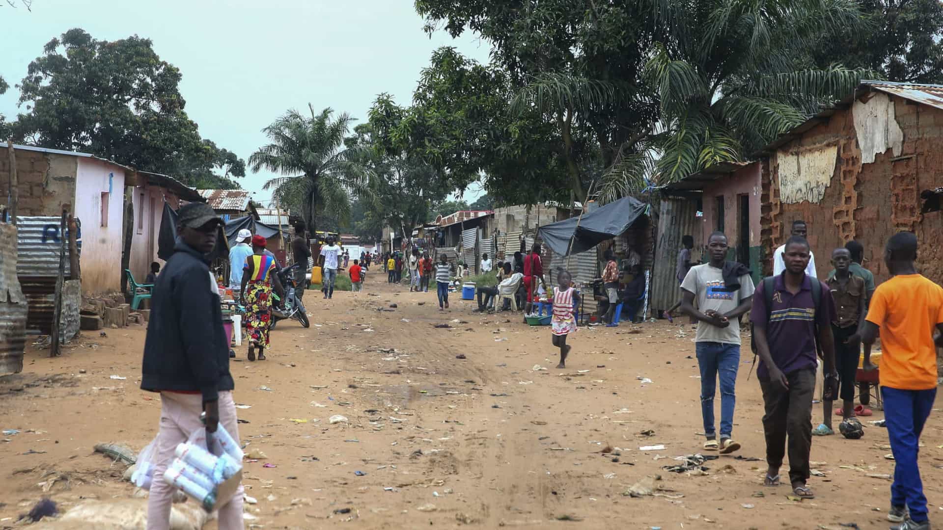 Angola: A pobreza agravada por uma pandemia tem aumentado o risco de conflitos