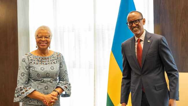 Moçambique/politique: O presidente ruandês recebe a antiga primeira dama moçambicana Graça Machel