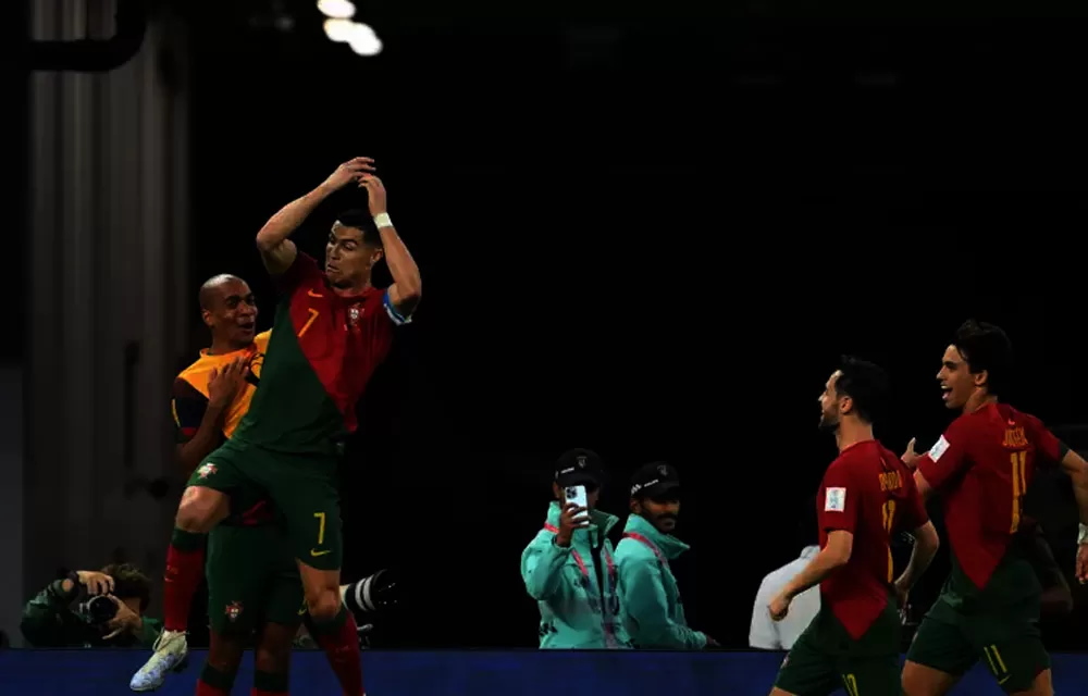 Futebol/Copa Do Mundo: Cristiano Ronaldo é o primeiro da história a marcar em cinco Copas masculinas