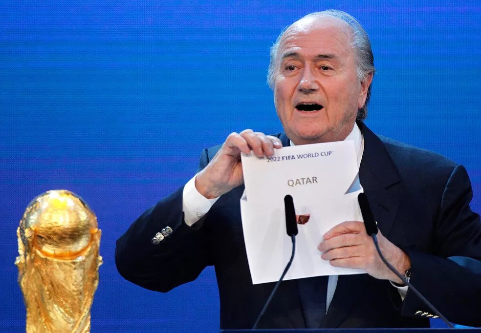 Futebol: O Ex-presidente da FIFA Sepp Blatter lamenta a atribuição do Campeonato do Mundo ao Qatar