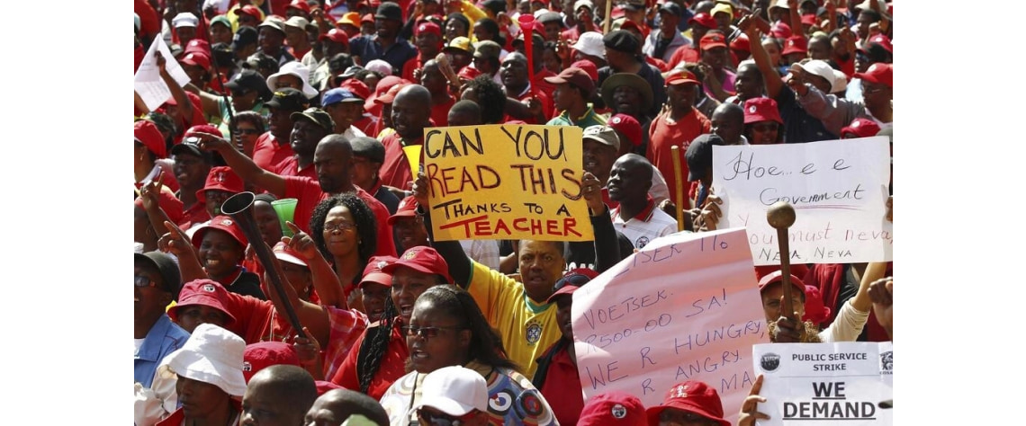 África do Sul: apelo à greve nacional por causa dos salários