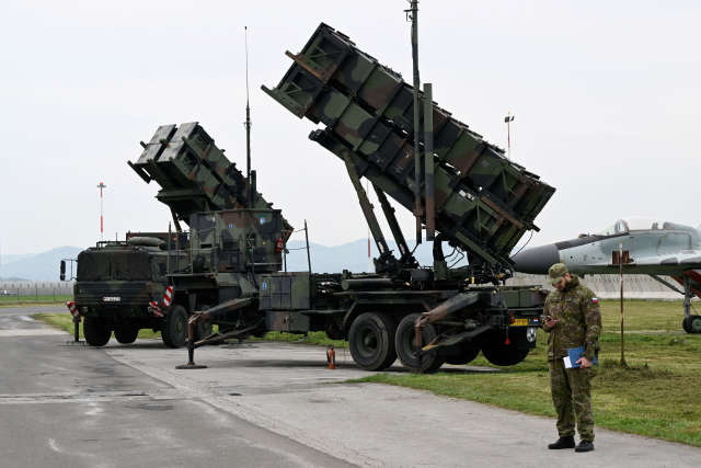 Guerra: Washington para entregar sistemas de defesa aérea Patriot à Ucrânia