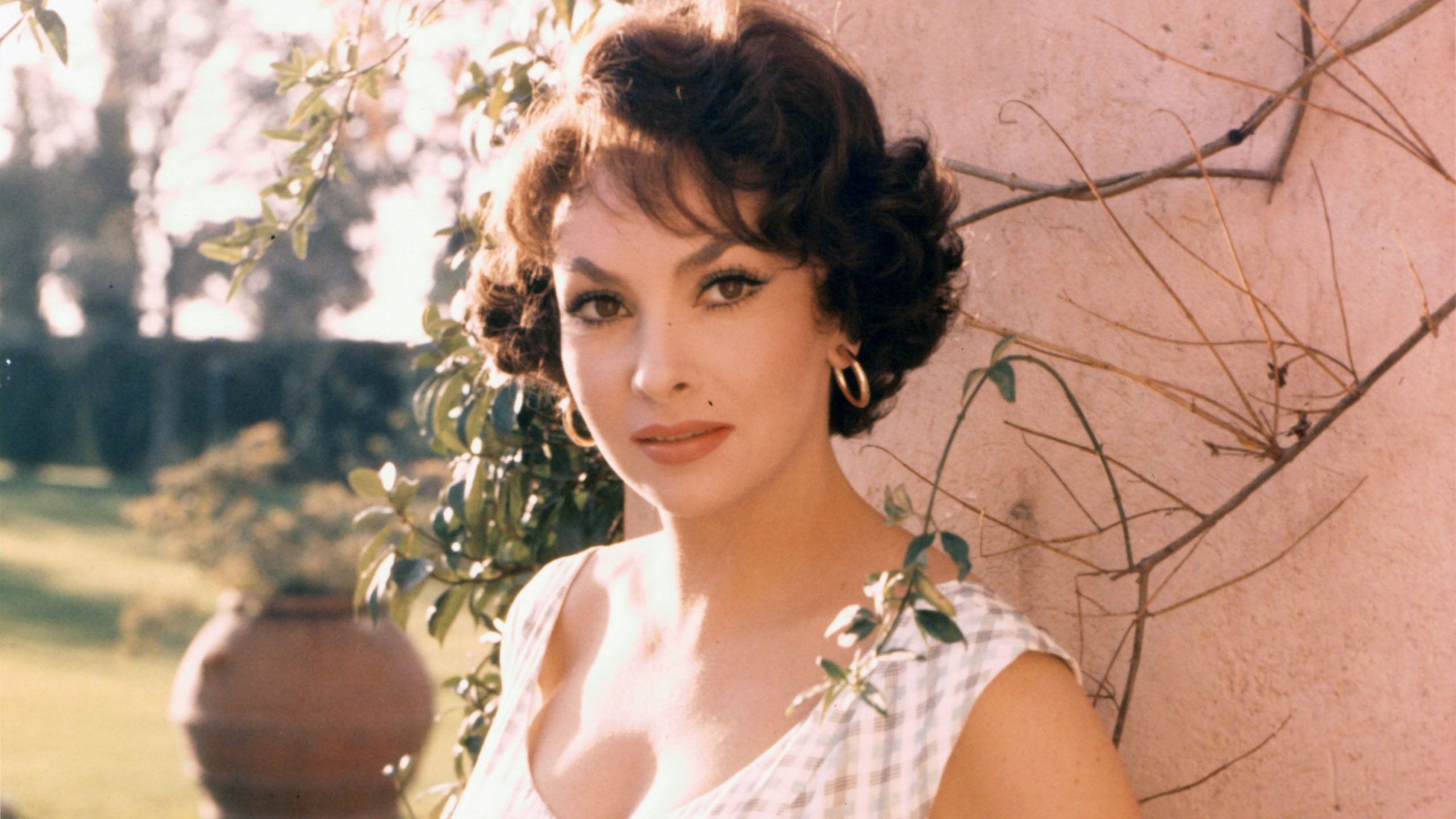 Cinema: morte de Gina Lollobrigida, de Fanfan la Tulipe a As Aventuras de Pinóquio, uma carreira lendária