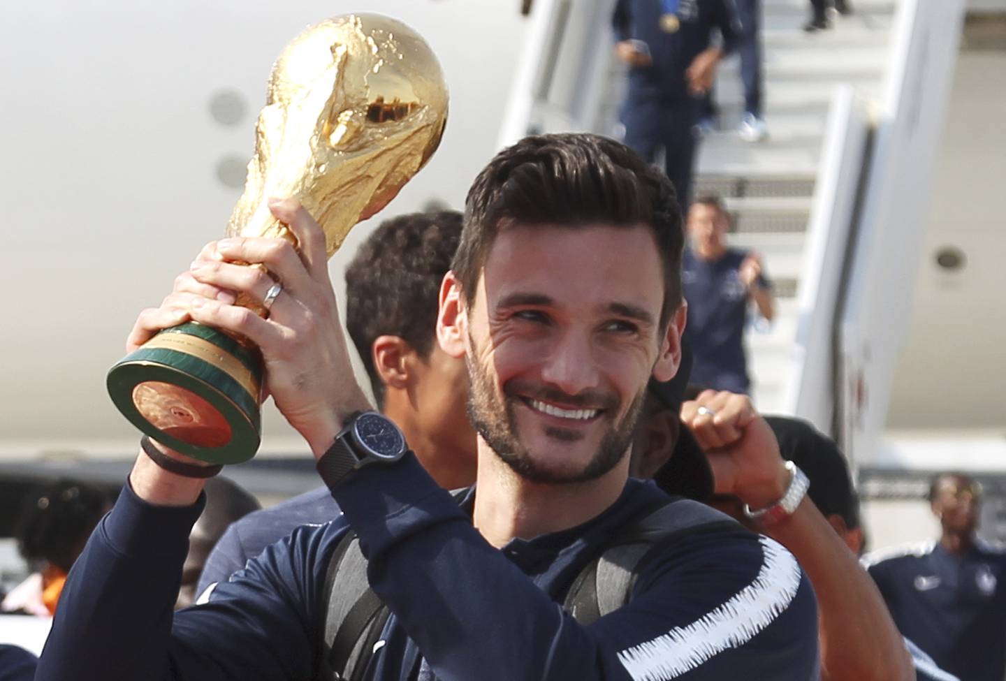 Futebol/França: O capitão francês Hugo Lloris anuncia a sua reforma internacional