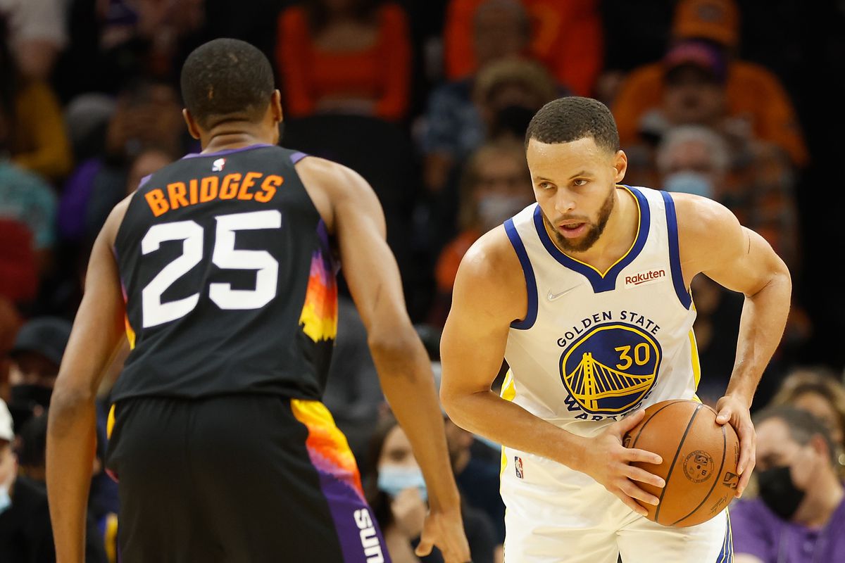 Basquetebol/NBA: Phoenix Suns vence em Golden State Warriors